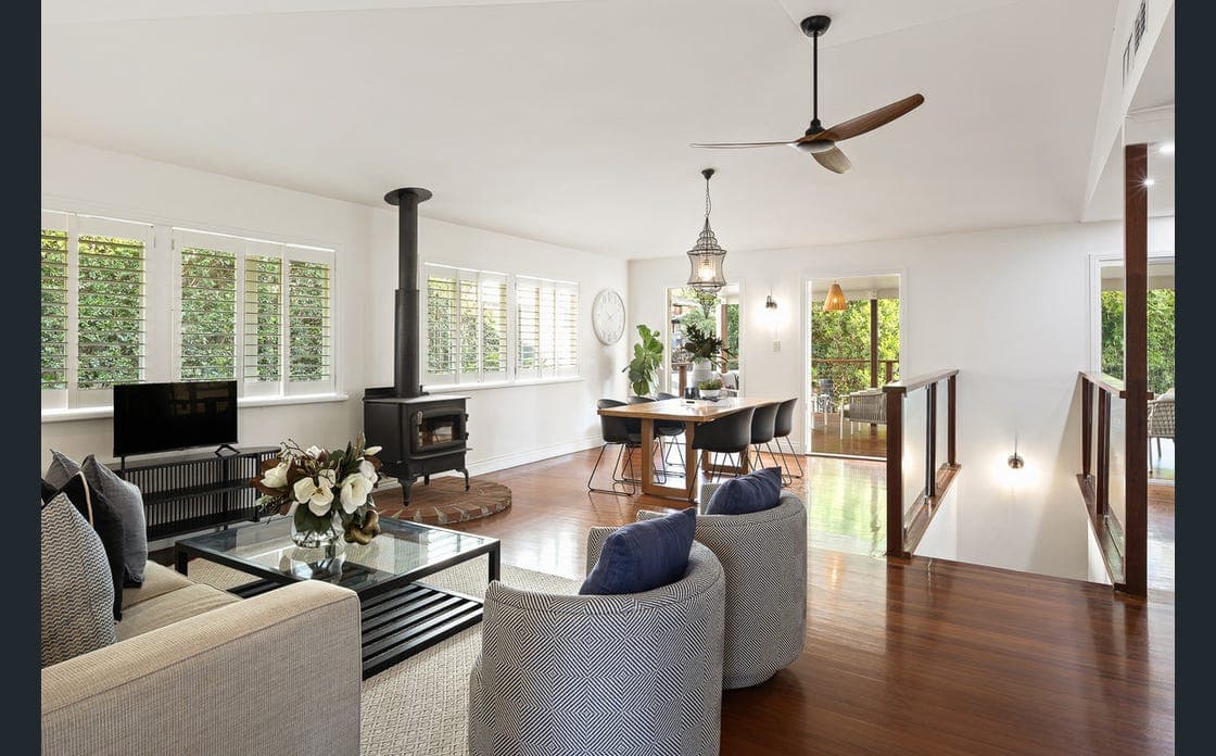 Mitchelton post-war home living room repaint